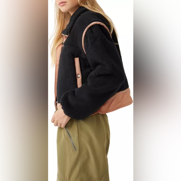NWT Free People FP Movement Courtside Fleece Jacket in Black & Peach Bark Combo - Picture 10 of 14